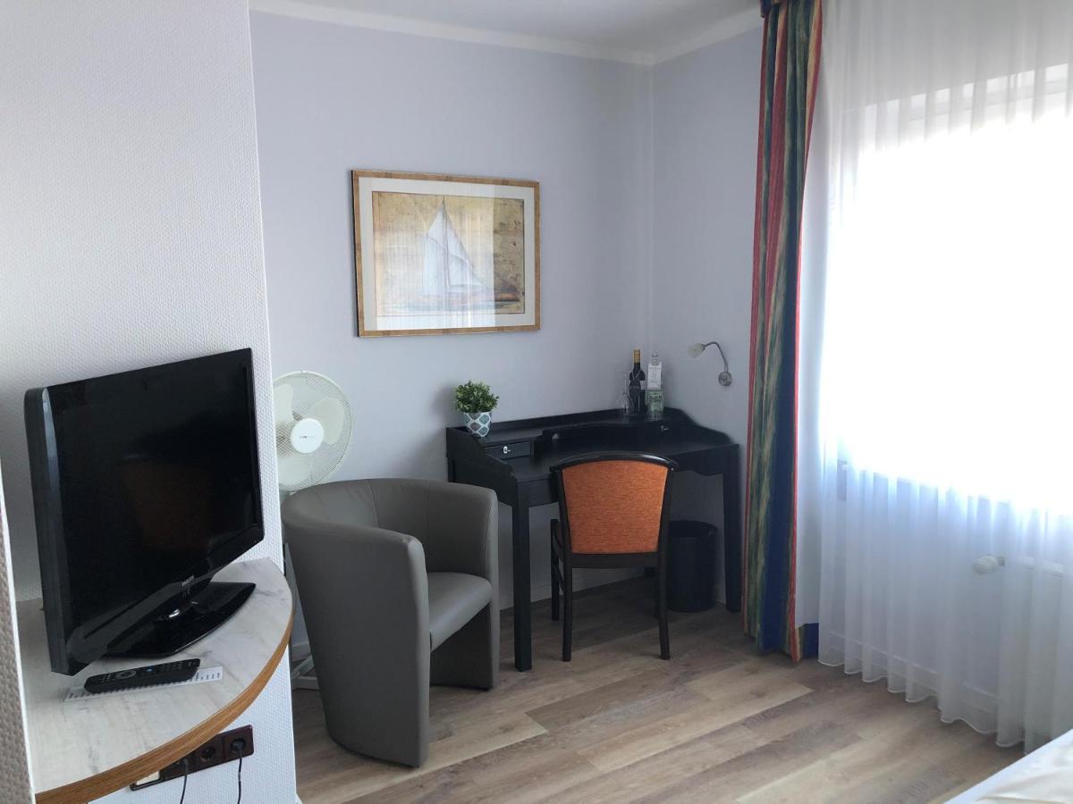 Marc5 Hotel Cadenberge Eksteriør bilde