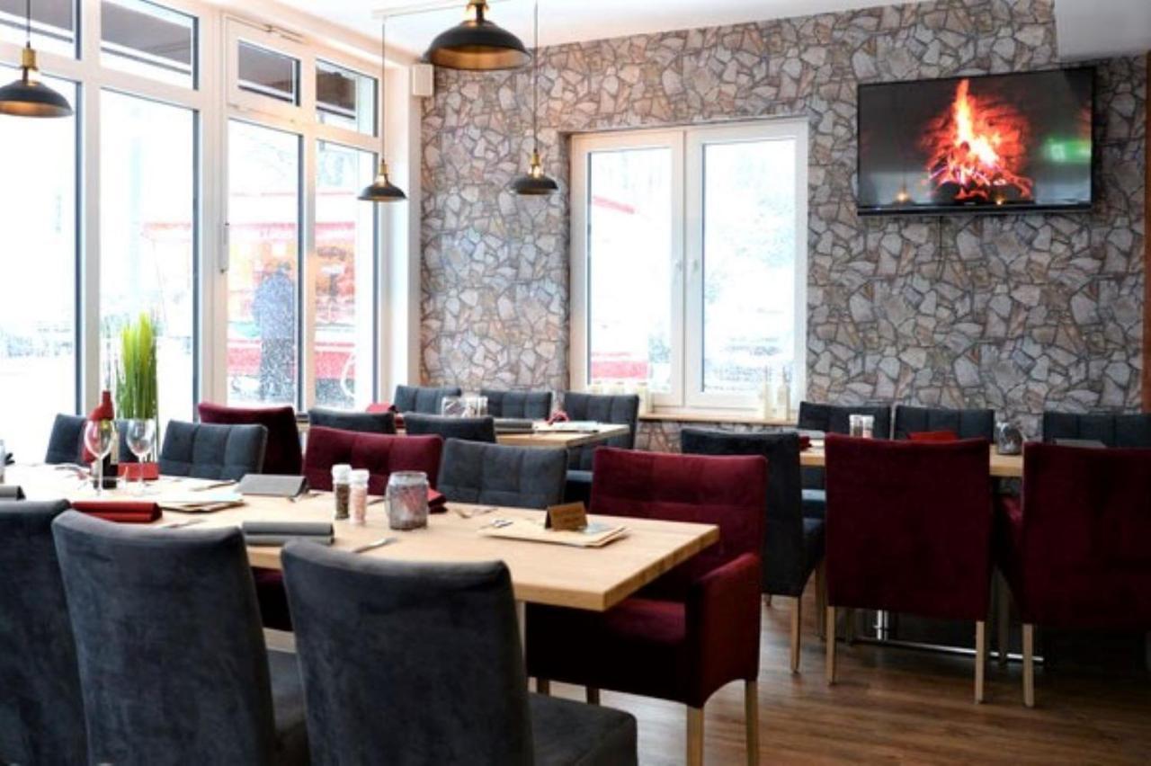 Marc5 Hotel Cadenberge Eksteriør bilde