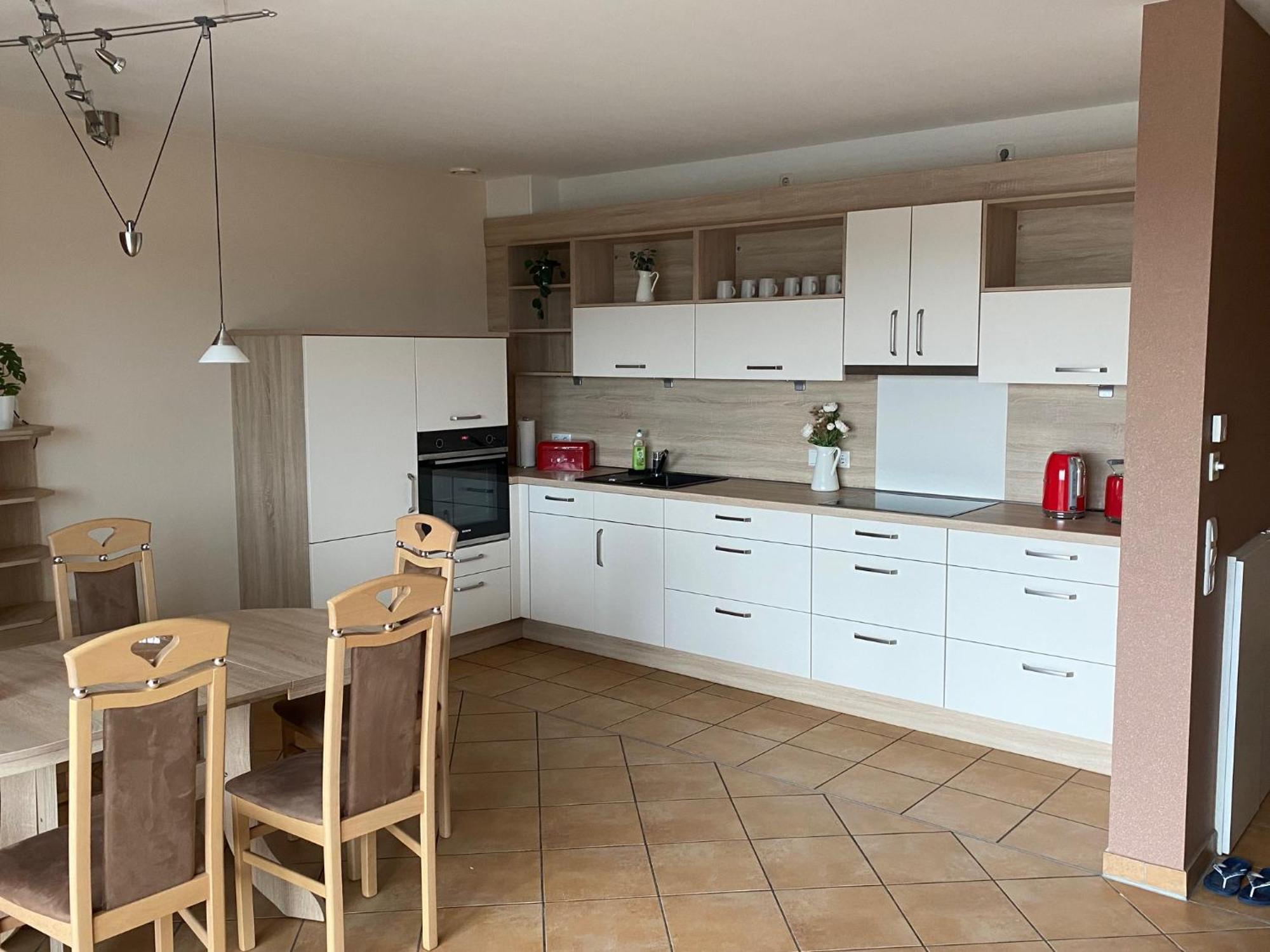 Marc5 Hotel Cadenberge Eksteriør bilde
